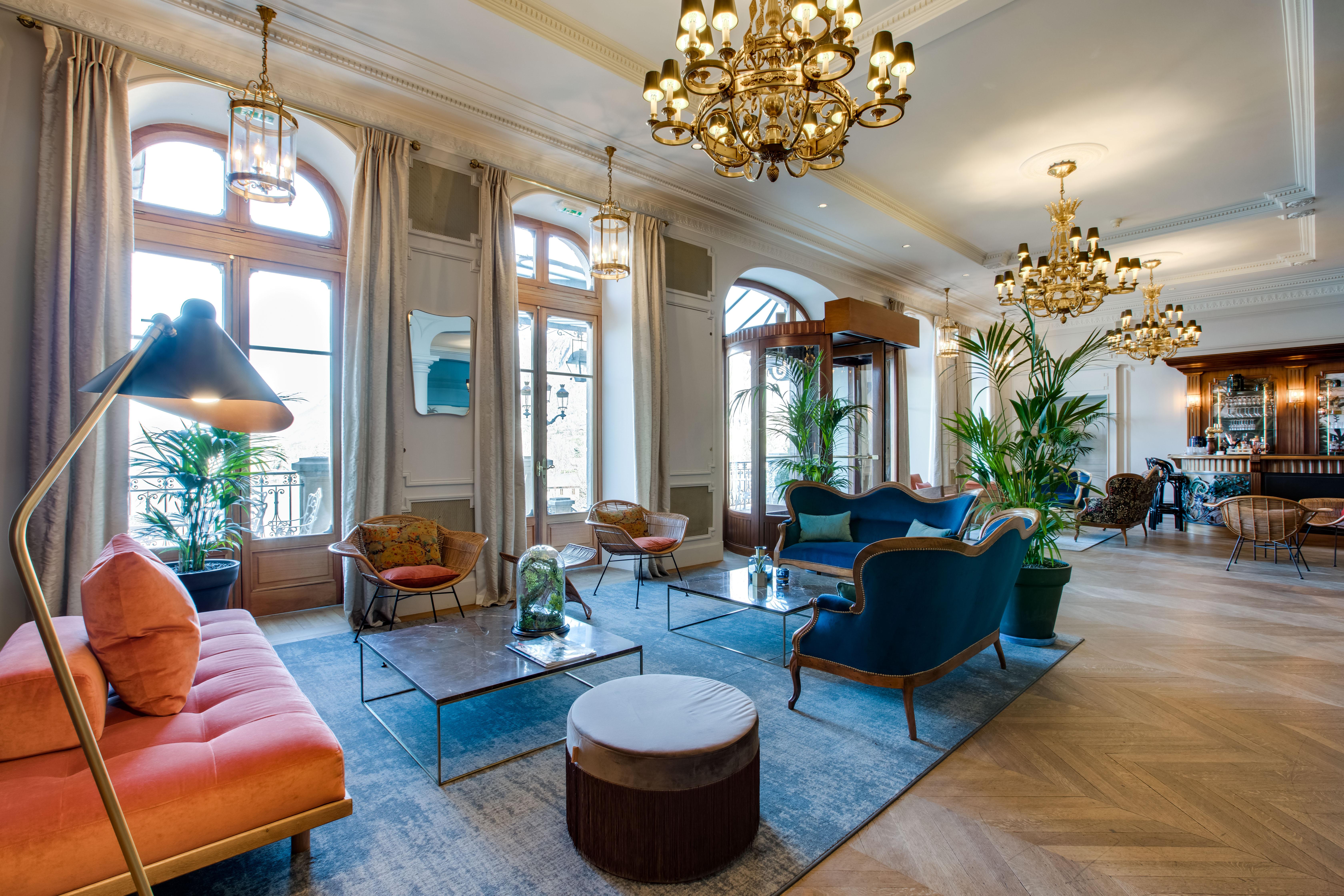 Le Palace De Menthon Экстерьер фото The lounge at the Hotel Axelmannstein